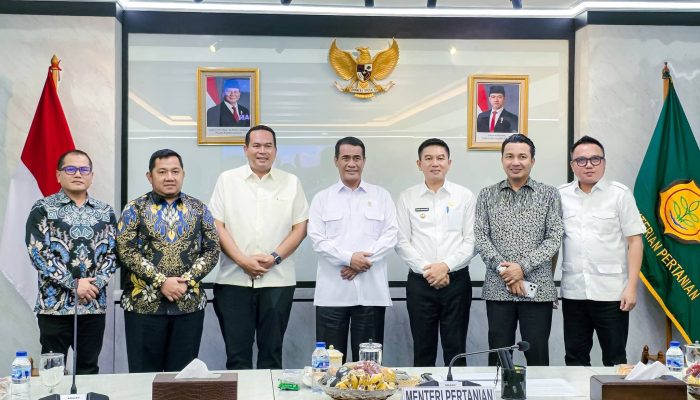 Bupati Morut Minta Bantuan Menteri Pertanian Rampungkan Irigasi Ula