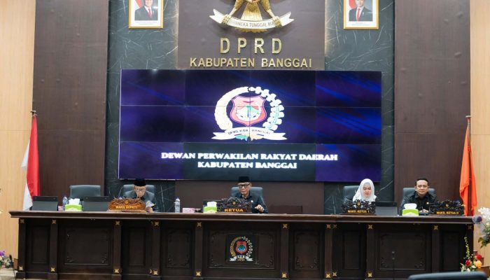 Ketua DPRD Banggai Pimpin Paripurna, Wabup Sampaikan LKPJ Bupati Tahun Anggaran 2025