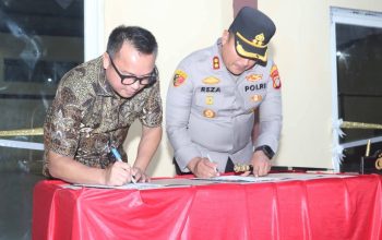 Bupati Delis Sambut Kapolda Sulteng, GOR Dhira Brata Polres Morut Diresmikan