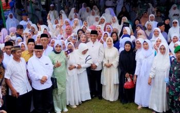 Gubernur Anwar Hafid Ajak Warga Morowali Utara Hidup Berkah Lewat Sedekah dan Haul Guru Tua