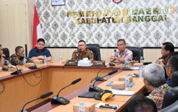 Bupati Amirudin Pimpin Rapat Efisiensi Anggaran, Tekankan Optimalisasi Belanja Daerah