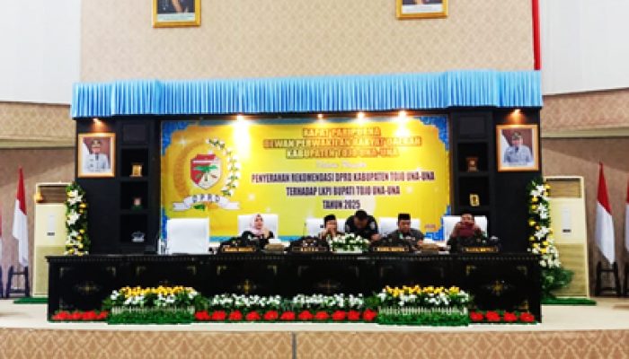 DPRD Tojo Una-Una Gelar Rapat Paripurna Penyerahan Rekomendasi LKPJ Bupati Tahun 2025