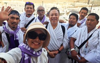 Jemaah Haji Tojo Una Una Sedang Bersiap Meninggalkan Mina
