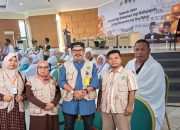 Sekda Alfian Matajeng  Melepas JCH Kabupaten Tojo Una Una Dari Embarkasi Balikpapan