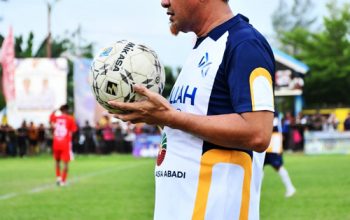 Lapangan Stamina Ampana Menjadi Ajang Turnamen Sepak Bola Piala Gubernur Sulteng“BERANI Cup Tahun 2026”