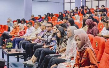 Di Unhas Makassar, Bupati Morut Tegaskan Masa Depan Industri Nikel Ditentukan Dekarbonisasi