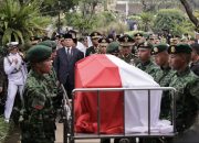 Menhan Sjafrie Sjamsoeddin Pimpin Upacara Pemakaman Militer Jenderal TNI (Purn.) Ryamizard Ryacudu