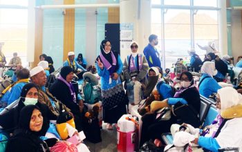 Menunggu Jam Pemberangkatan, Kloter 10 BPN Sudah Bersiap diBandar Udara Internasional Pangeran Mohammad bin Abdulaziz