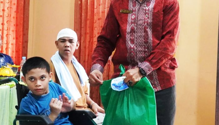 Elegansi Berbagi dalam  Muliakan Yatim dan Disabilitas