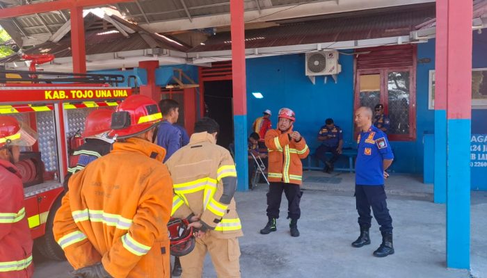 Kejar Target SPM, Damkarmat Tojo Una Una Uji Tanggap Darurat kurang Dari 15 Menit