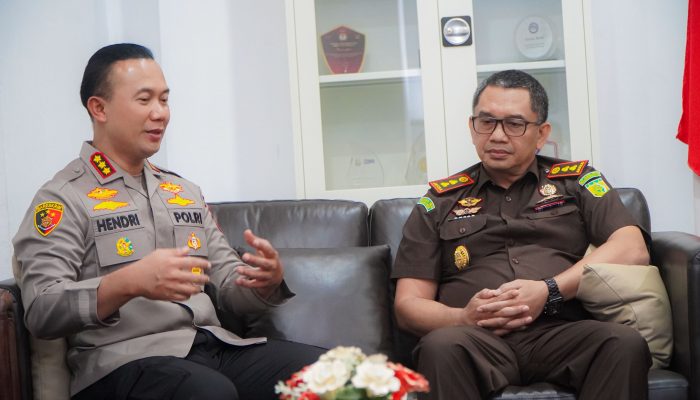 Kapolresta Banggai Sambangi Kejari, Wujudkan Sinergi Penegakan Hukum Yang Lebih Kuat