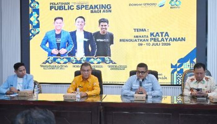 Sekda Banggai Buka Pelatihan Public Speaking ASN Yang Digelar DSLNG
