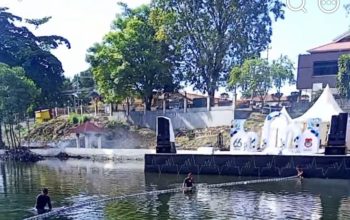 PUPR Banggai Bangun Dua Panggung di RTH Teluk Lalong Untuk HUT Kabupaten Banggai ke-66