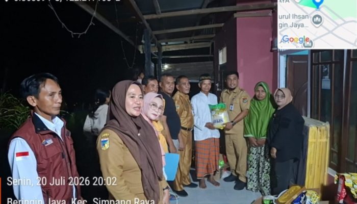 Dinsos Banggai Gerak Cepat Salurkan Bantuan Korban Kebakaran di Simpang Raya
