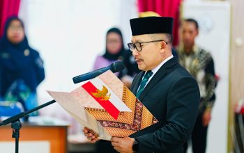 Bupati Banggai Lantik Enam Pejabat Pimpinan Tinggi Pratama, Tekankan Integritas dan Pelayanan untuk Masyarakat