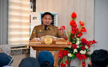 Bupati Ilham Lawidu Lepas Mahasiswa KKN-PPM UGM, Perkuat Kolaborasi Pembangunan Tojo Una-Una