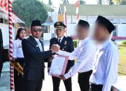 Bupati Tojo Una-Una Serahkan Remisi kepada 176 Warga Binaan Lapas Ampana