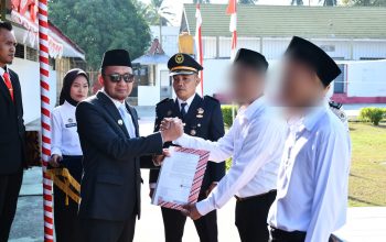 Bupati Tojo Una-Una Serahkan Remisi kepada 176 Warga Binaan Lapas Ampana