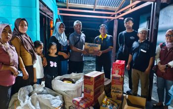 Bentuk Kepedulian Pemda, Dinsos Banggai Bantu Korban Kebakaran Hanga-Hanga