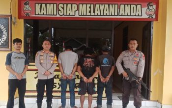Polsek Bungku Utara dan Polsubsektor Mamosalato Amankan Tiga Pelaku Pencurian Buah Sawit Warga