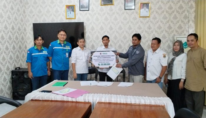 DPMD Banggai Terima Bantuan Permodalan Untuk BUMDes Berkah Desa Uso Dari PT PAU