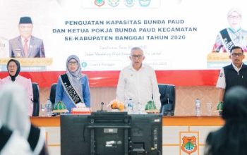 Wabup Furqanuddin Buka Penguatan Kapasitas Bunda PAUD, Dorong Transformasi Peran Dukung Wajib Belajar 1 Tahun