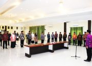 Lantik 13 Pejabat, Kakanwil Kemenag Sulteng Ingatkan Pentingnya Empat Pilar Kerja Sama