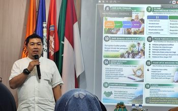 Di Hadapan Mahasiswa S2 Pedagogi, Kadis Pendidikan Banggai Soroti Tantangan Guru Era Digital