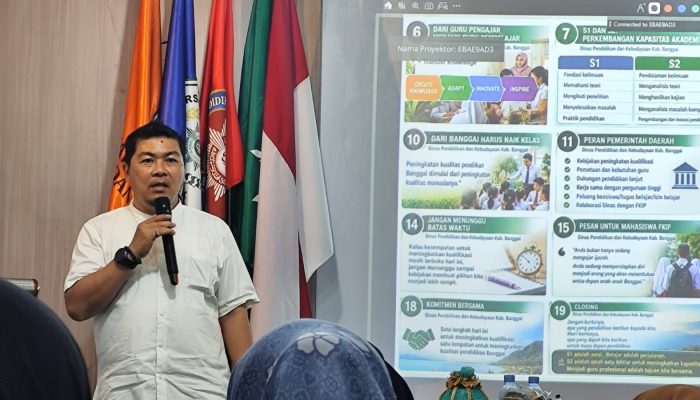 Di Hadapan Mahasiswa S2 Pedagogi, Kadis Pendidikan Banggai Soroti Tantangan Guru Era Digital