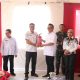 Tingkatkan Kesiapsiagaan Kebakaran, Bupati Delis Serahkan 82 Unit APAR ke Instansi dan Kecamatan