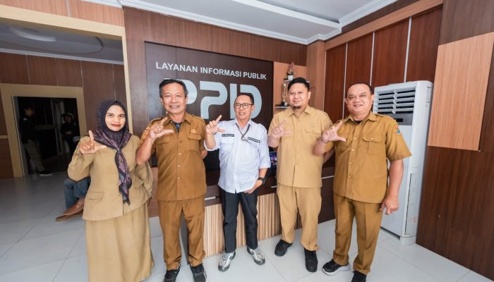 Pemda Banggai Siap Pertahankan Predikat “Informatif”, Dalam Keterbukaan Informasi Publik