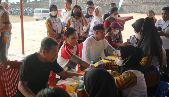 Semarak HUT ke-13 Morowali Utara, Pemkab Gelar Layanan Kesehatan Gratis dan Program ProDelis