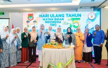 Peringati HUT IBI ke-75, Bidan Banggai Perkuat Komitmen Kawal Generasi Emas 2045