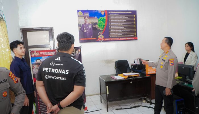 Kapolresta Banggai Cek Perlengkapan Dalmas, Pastikan Siap Digunakan