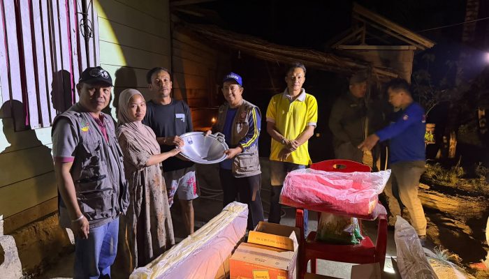 Dinsos Banggai Gerak Cepat, Korban Kebakaran Bolobungkang Langsung Dapat Bantuan