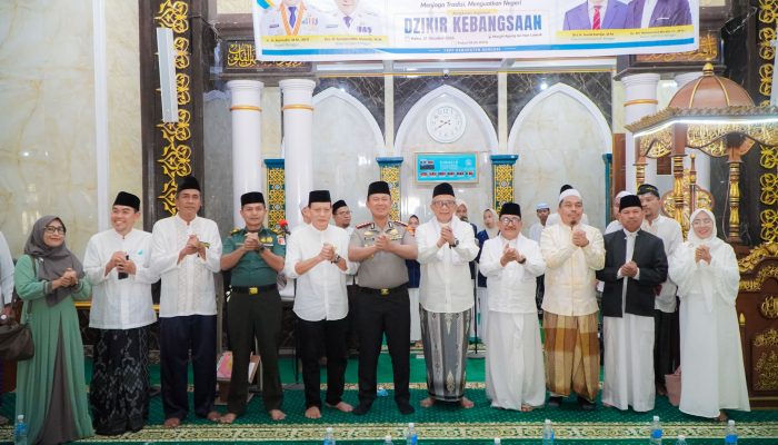 Kapolresta Banggai Hadiri Dzikir Kebangsaan, Perkuat Sinergi di Hari Santri Nasional 2026