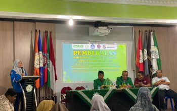 Perkuat Ekonomi Desa, Unismuh Luwuk dan PT PAU Turunkan Mahasiswa KKN Dampingi BUMDes dan Petani
