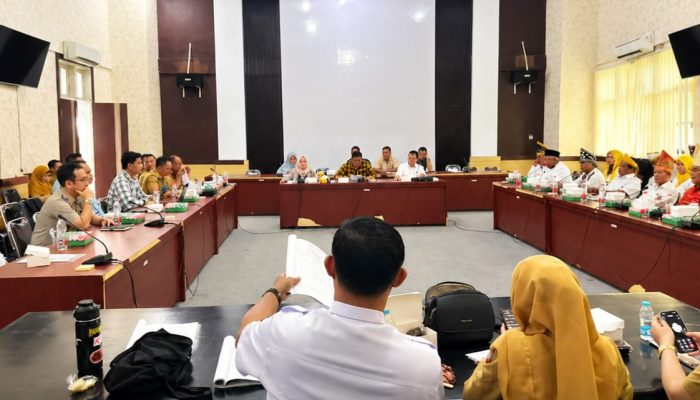 DPRD Banggai Desak PT PDK Bayar Ganti Untung Lahan Sawit Jayadin