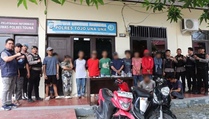 Sinergi Polres Tojo Una Una  dan BNN, 14 Orang Diamankan di Sarang Narkoba Ratolindo beserta Paket Sabu dan Samurai